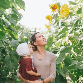 Mother’s Day Flowers and Their Meanings